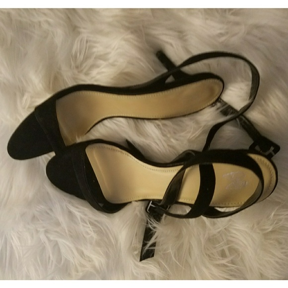 Victoria Secret High Heels - Picture 3 of 3